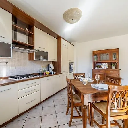 Apartment Policlinico - Grazioso E Free Parking *